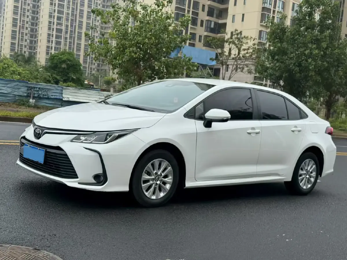 2021 Toyota Corolla 1.2T 116HP L4 CVT