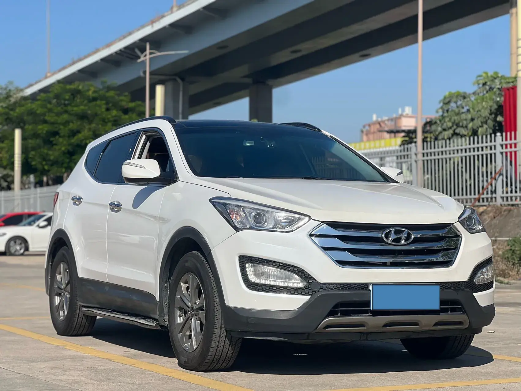 2013 HYUNDAI SANTAFE thumbnail 3