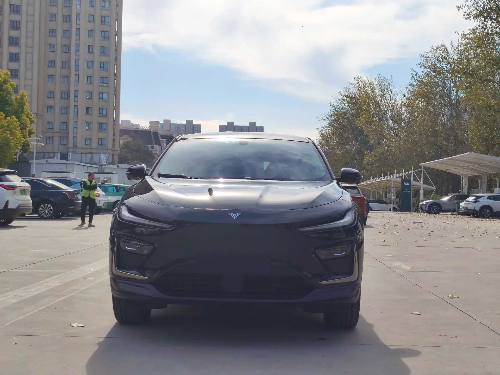 2025 NETA X thumbnail 2