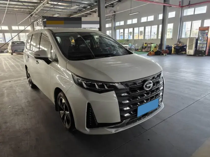 2021 GAC TRUMPCHI thumbnail 3