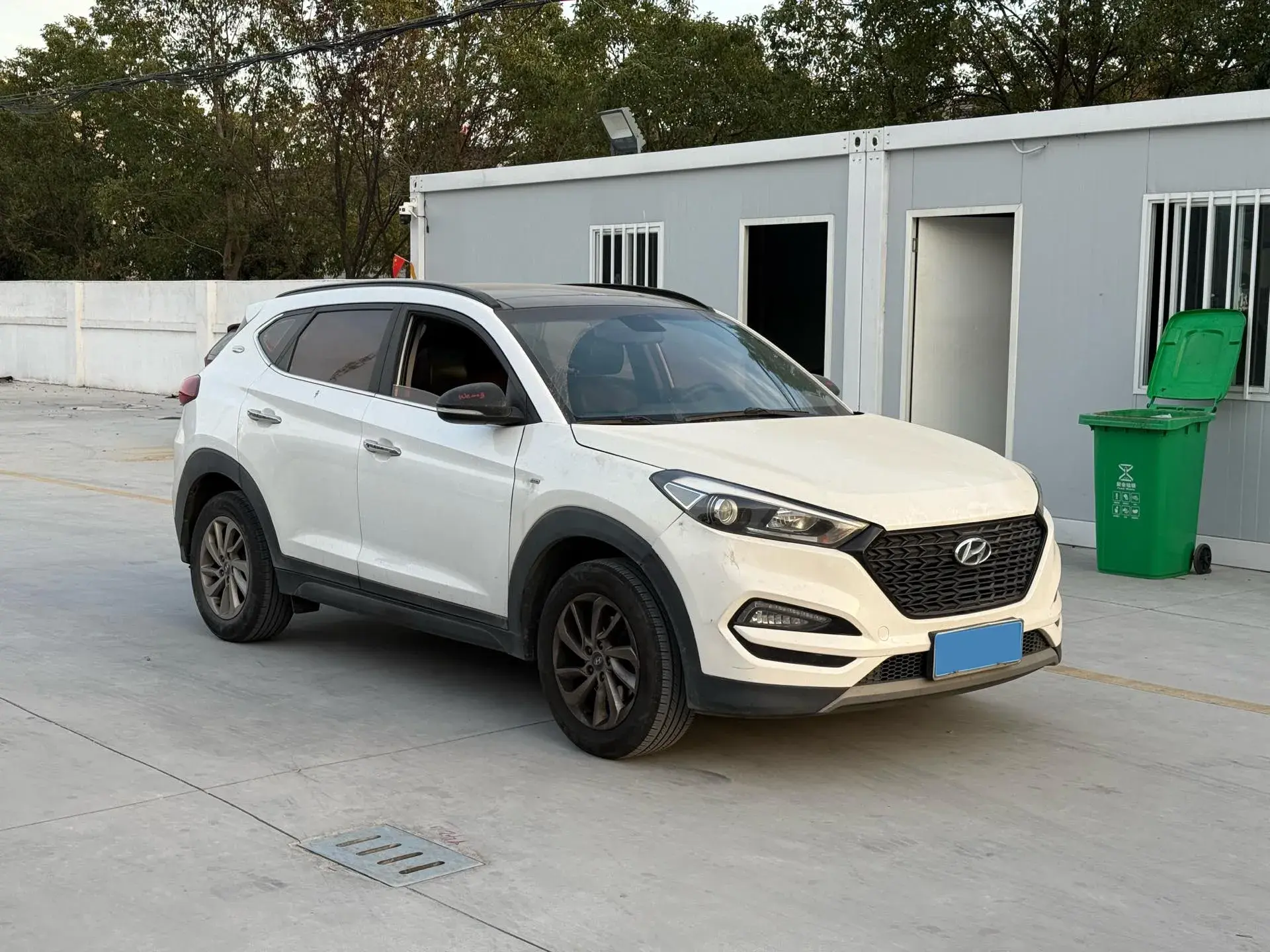 2018 HYUNDAI TUCSON thumbnail 3