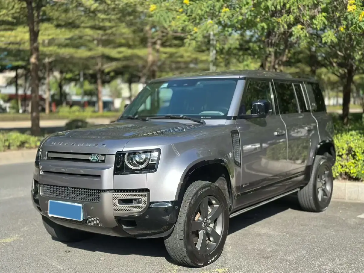 2021 Land Rover Defender 3.0T 400HP L6 8AT