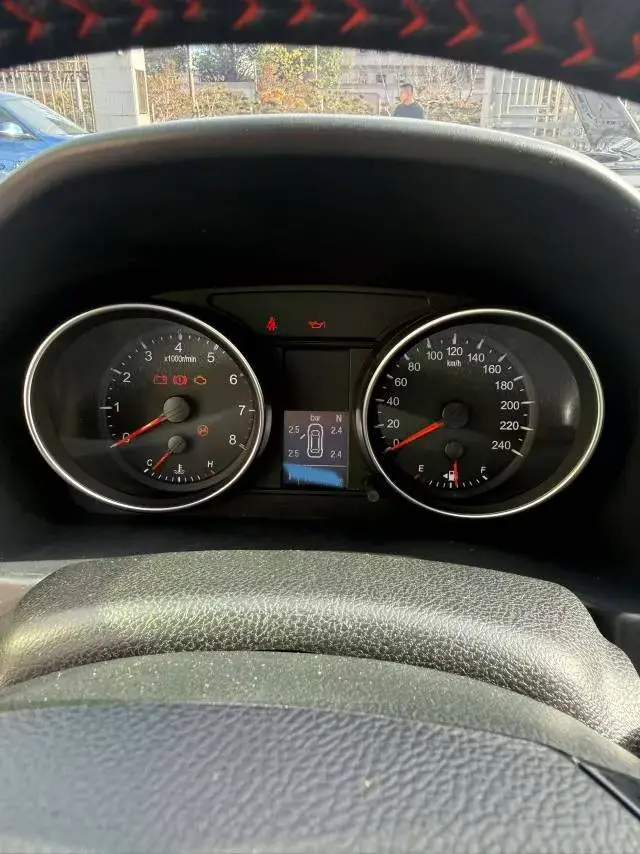 2019 HAVAL M6 thumbnail 4