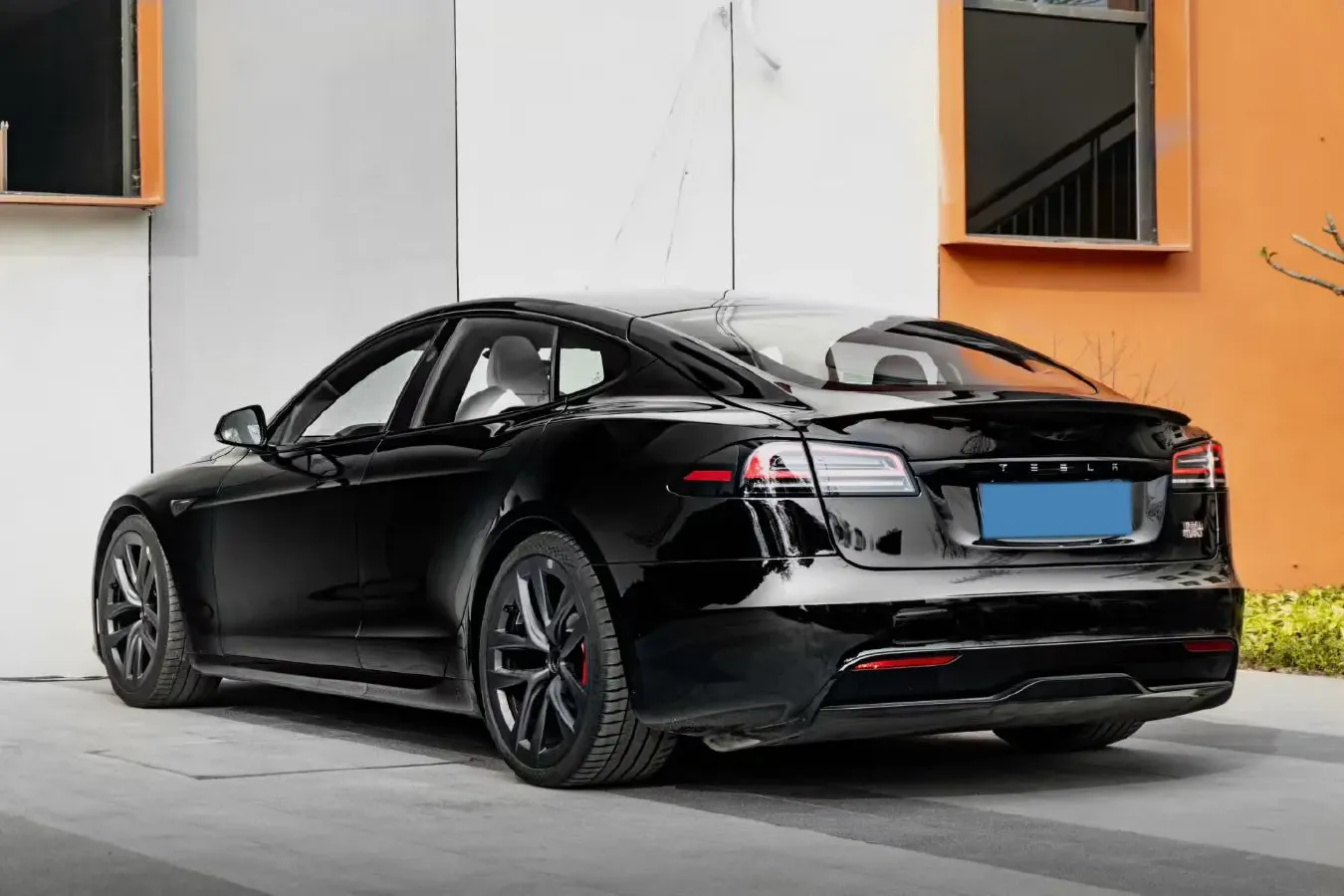 2023 BMW BEV 111.5KWH,autocango,china used car exporter,china ev exporter,chinese used car exporter,chinese used ev exporter