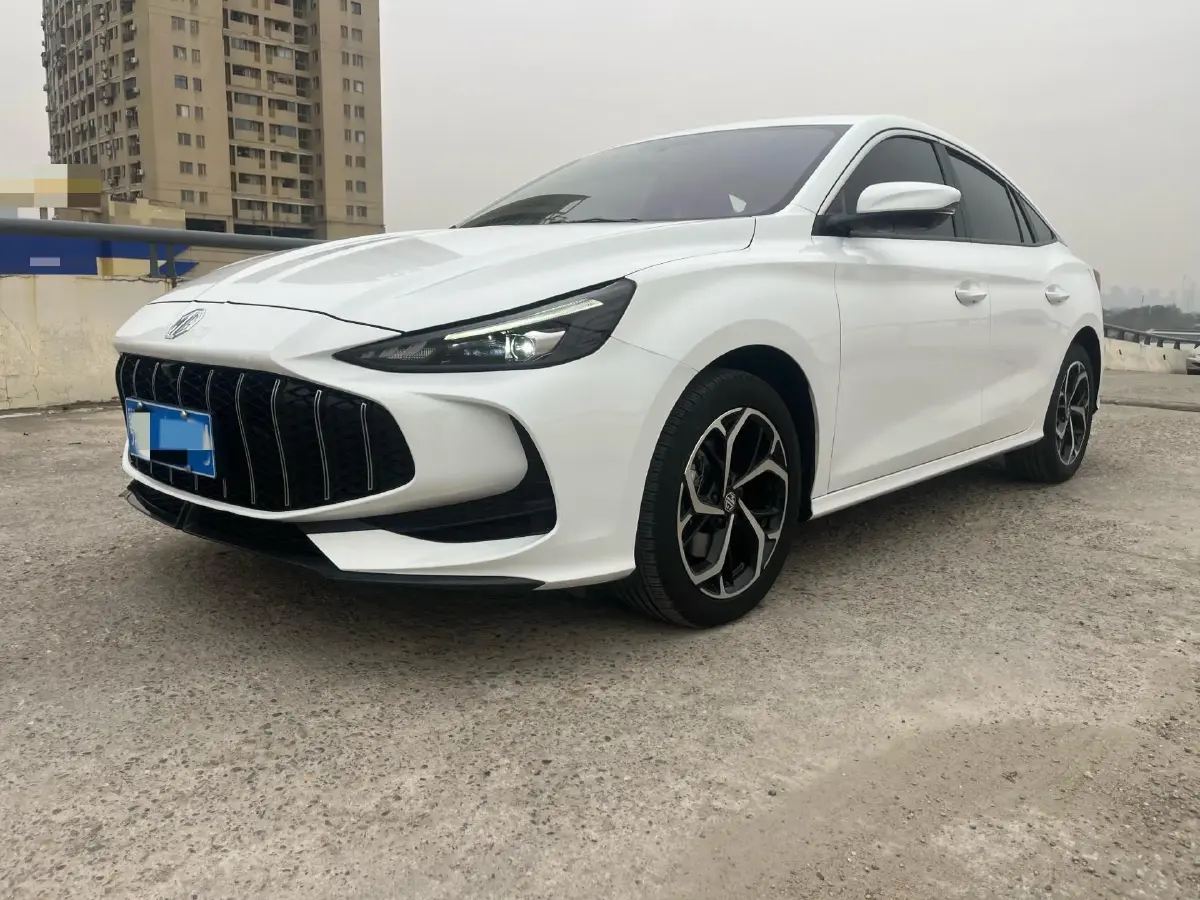 2025 MG 5 1.5T 181HP L4 7DCT