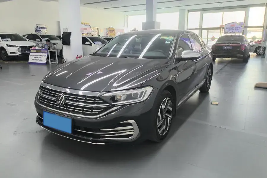 2023 Volkswagen Sagitar 1.4T 150HP L4 7DCT