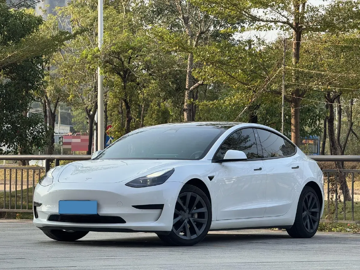 2023 HYPTEC GT BEV 80KWH