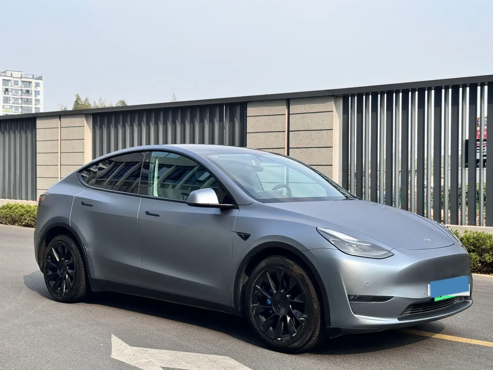 2021 TESLA MODEL thumbnail 3