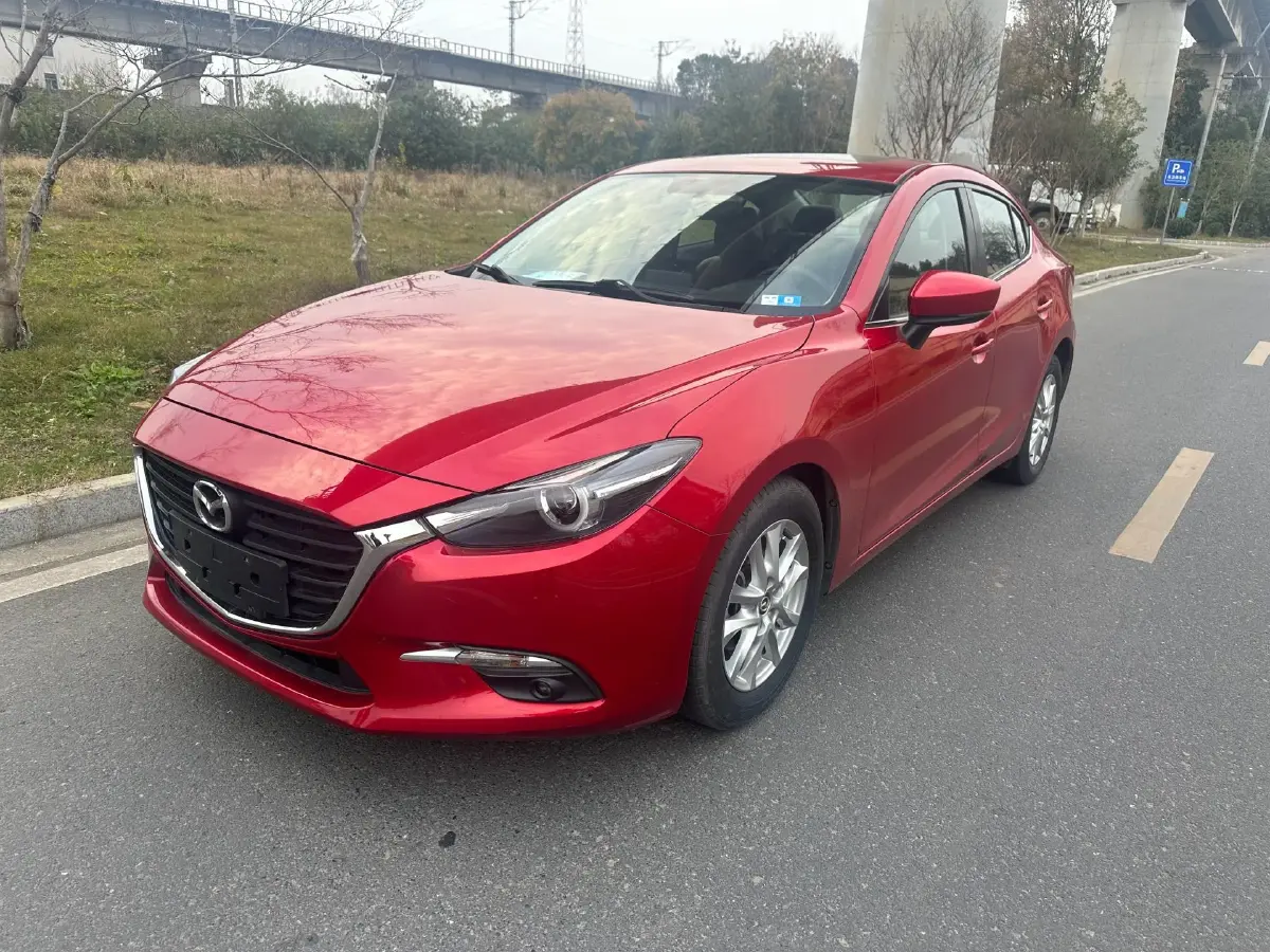 2019 Mazda 3 Axela 1.5L 117HP L4 6AT