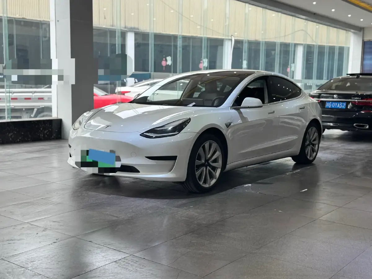 2020 Tesla Model 3 BEV 52KWH