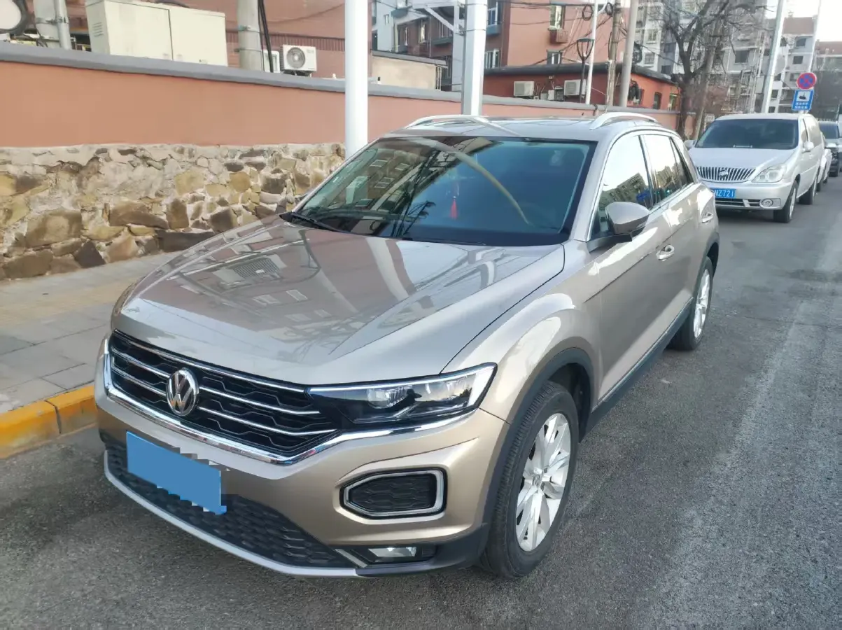2018 Borgward BX7 2.0T 224HP L4 6AT