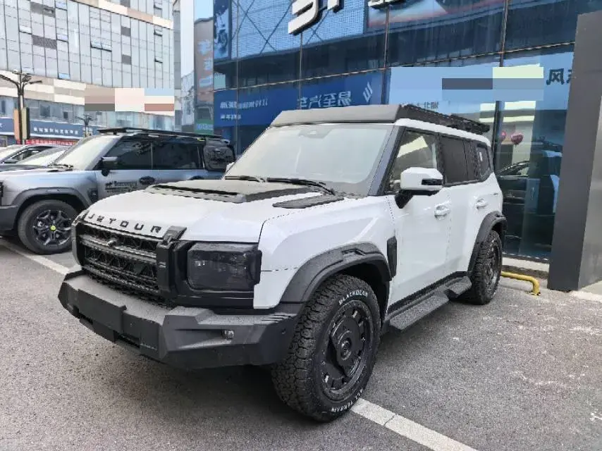 2024 JETOUR TRAVELLER view 1