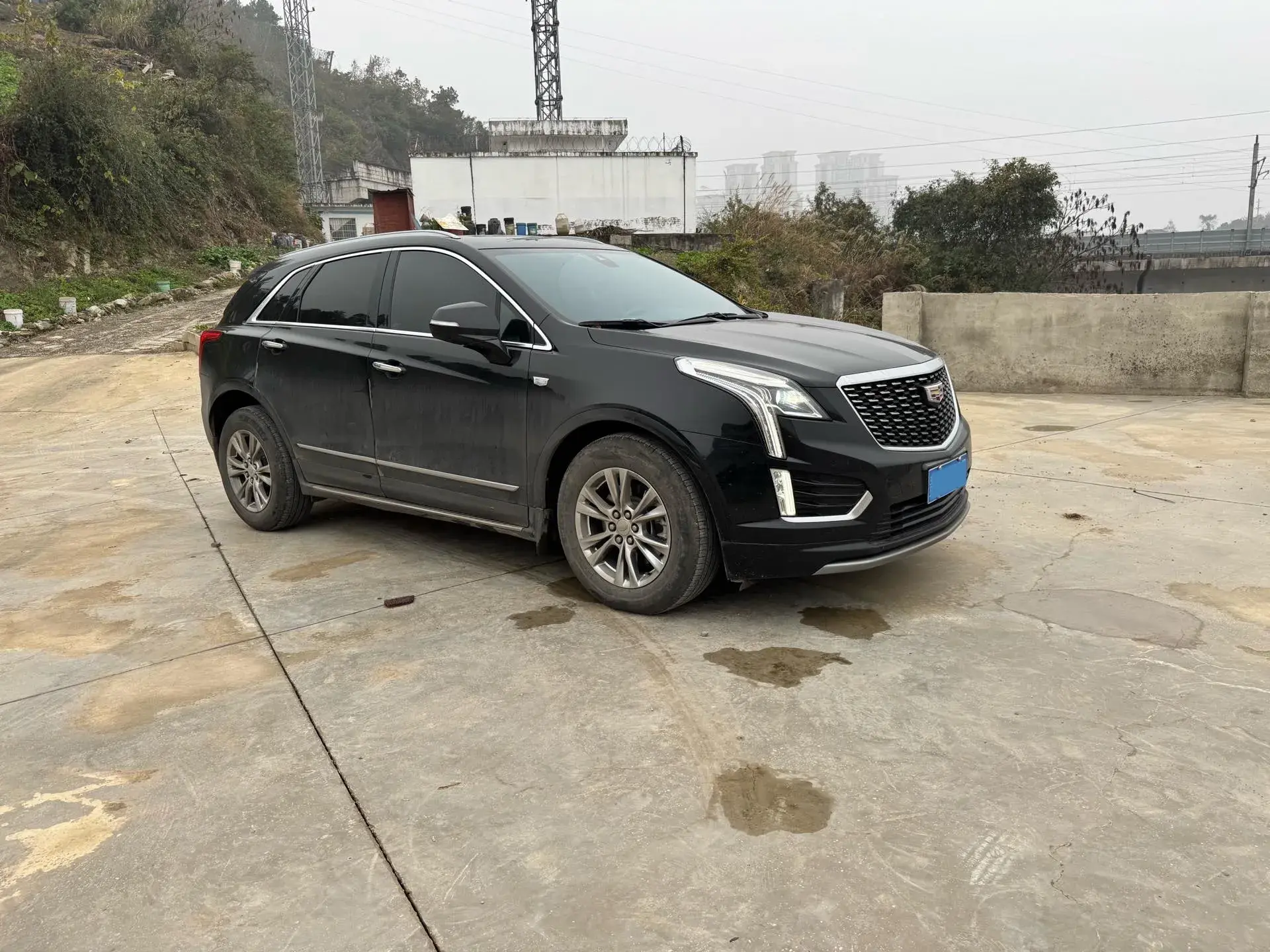 2022 CADILLAC XT5 thumbnail 3