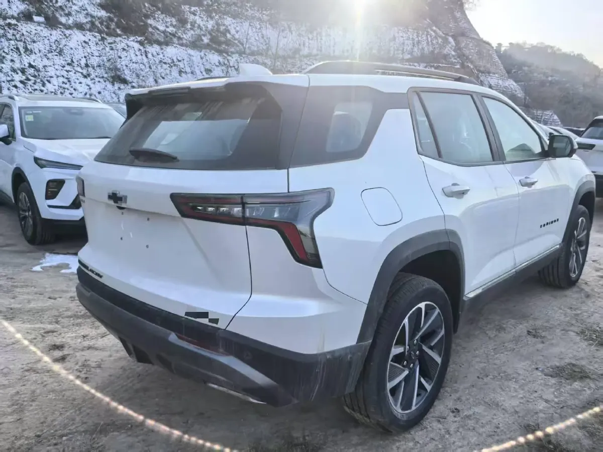 2024 Chevrolet EquinoxPlus 1.5T 180HP L4 2DHT PHEV 16.5KWH,autocango,china used car exporter,china ev exporter,chinese used car exporter,chinese used ev exporter