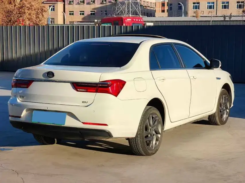 2018 BYD QIN thumbnail 4