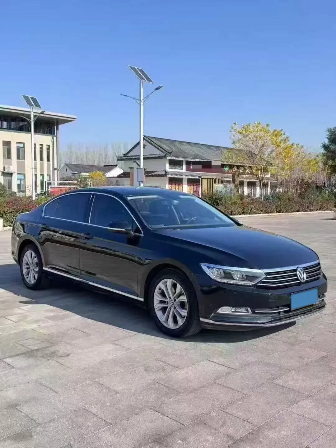 2019 CHEVROLET MALIBU thumbnail 2