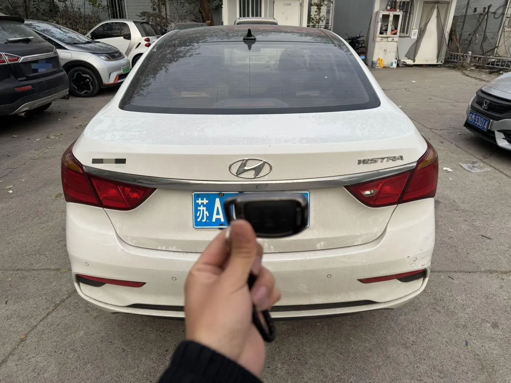 2017 HYUNDAI MISTRA thumbnail 4