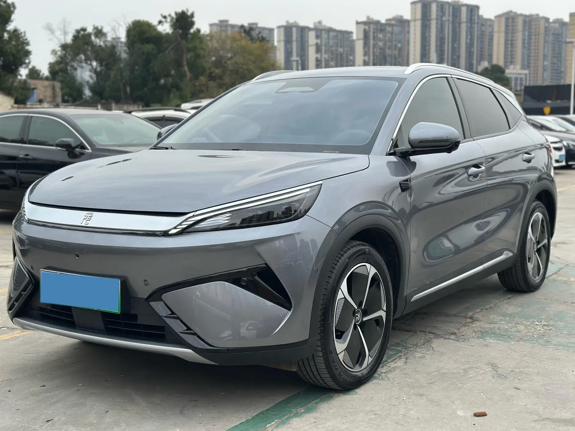 2025 BYD YUAN view 1