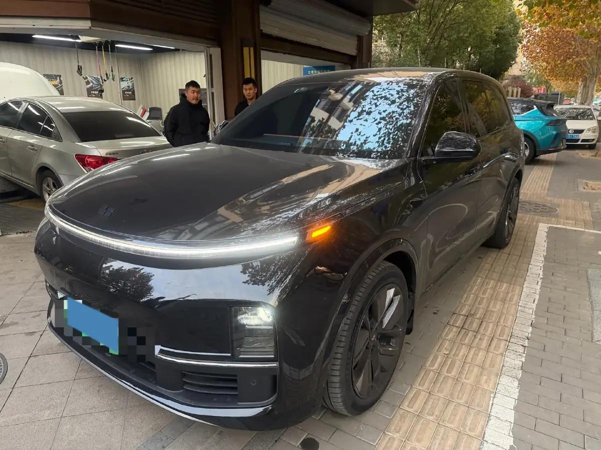 2023 Li L9 Range Extended 154HP REEV 42.6KWH