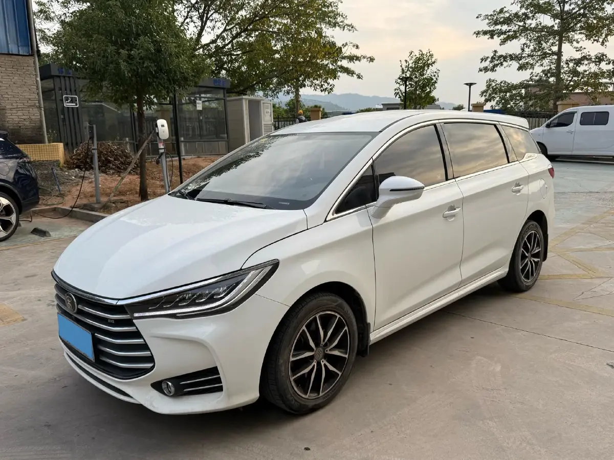 2018 BYD Song 1.5T 154HP L4 6DCT