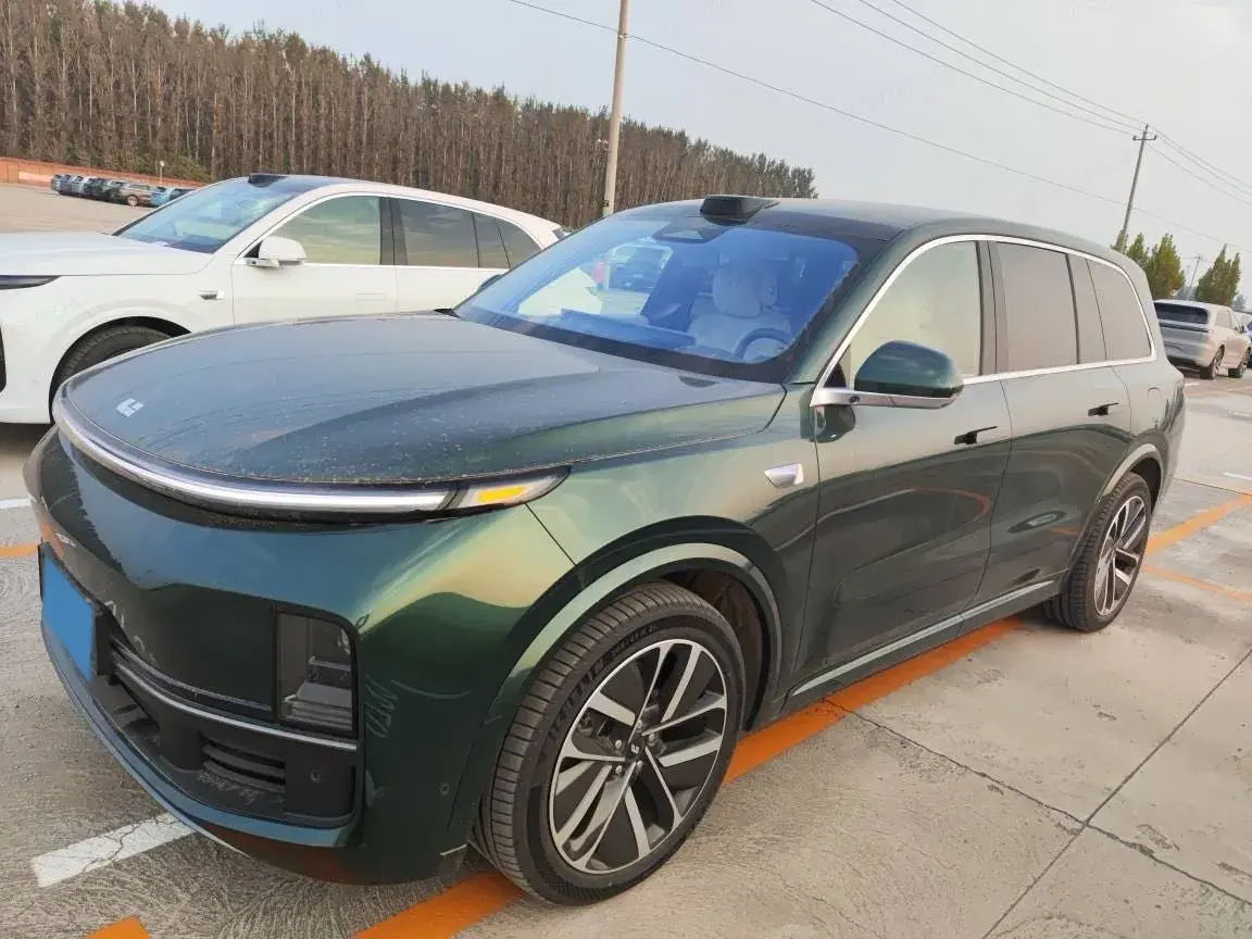 2024 TOYOTA LAND view 1