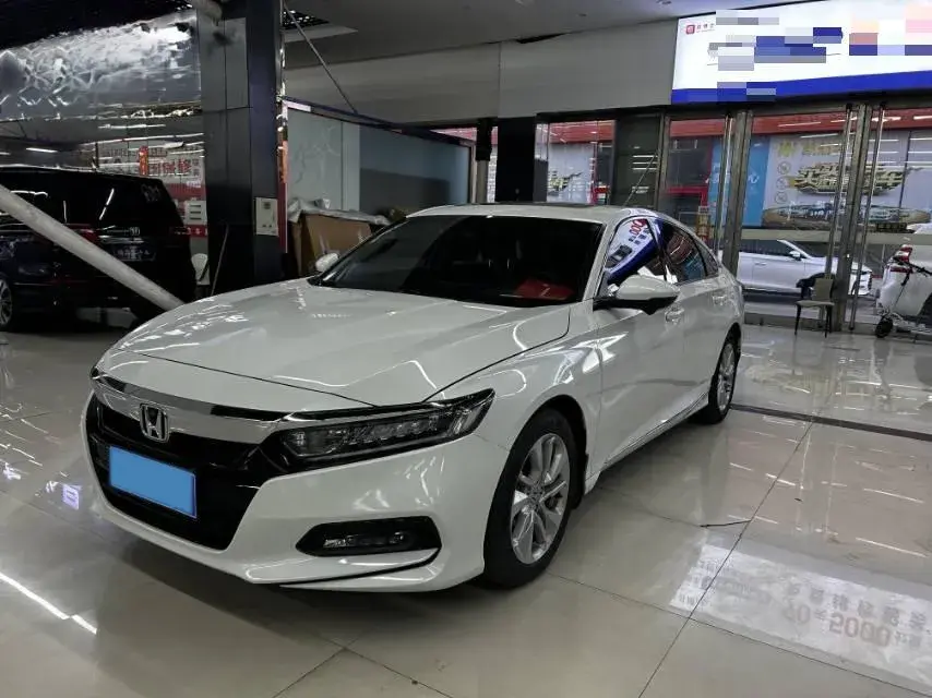 2018 Honda Accord 1.5T 194HP L4 CVT