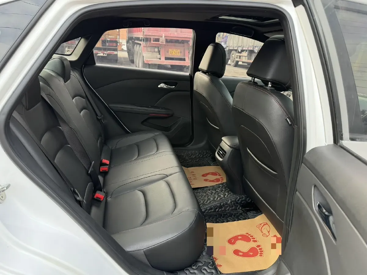 2020 Chevrolet Monza 1.3T 163HP L3 6AT,autocango,china used car exporter,china ev exporter,chinese used car exporter,chinese used ev exporter