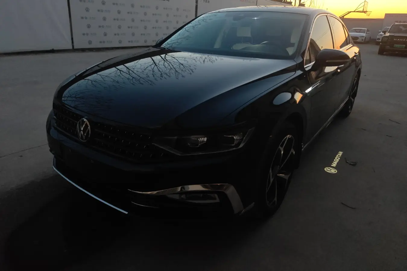 2023 Volkswagen Magotan 2.0T 220HP L4 7DCT