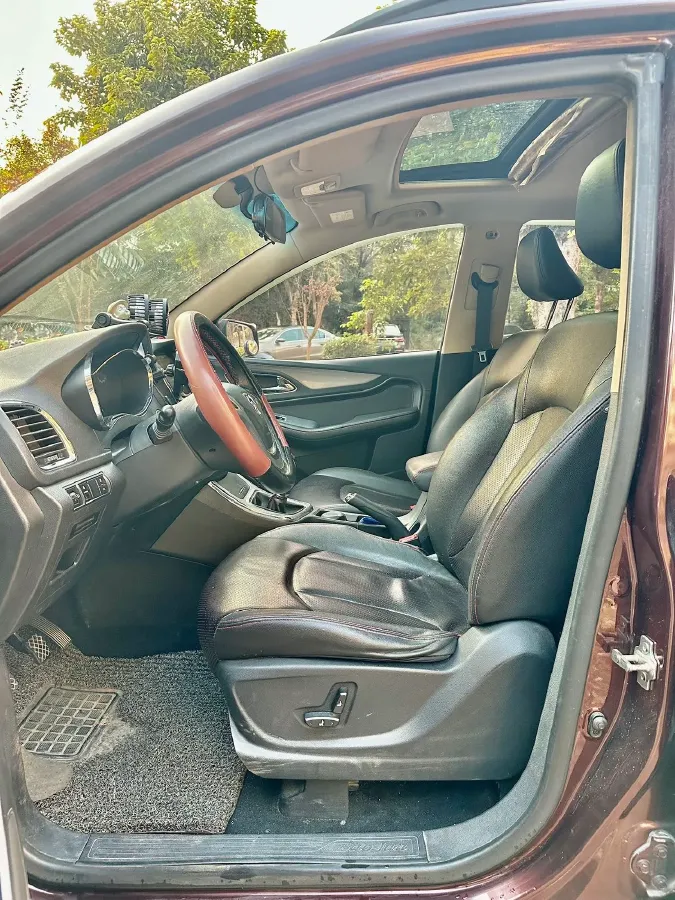 2016 BeiJing Auto Senova X55 1.5T 150HP L4 6MT,autocango,china used car exporter,china ev exporter,chinese used car exporter,chinese used ev exporter