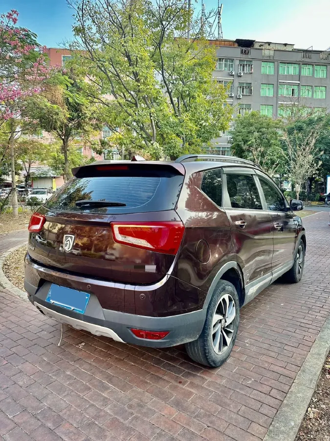 2016 BeiJing Auto Senova X55 1.5T 150HP L4 6MT,autocango,china used car exporter,china ev exporter,chinese used car exporter,chinese used ev exporter