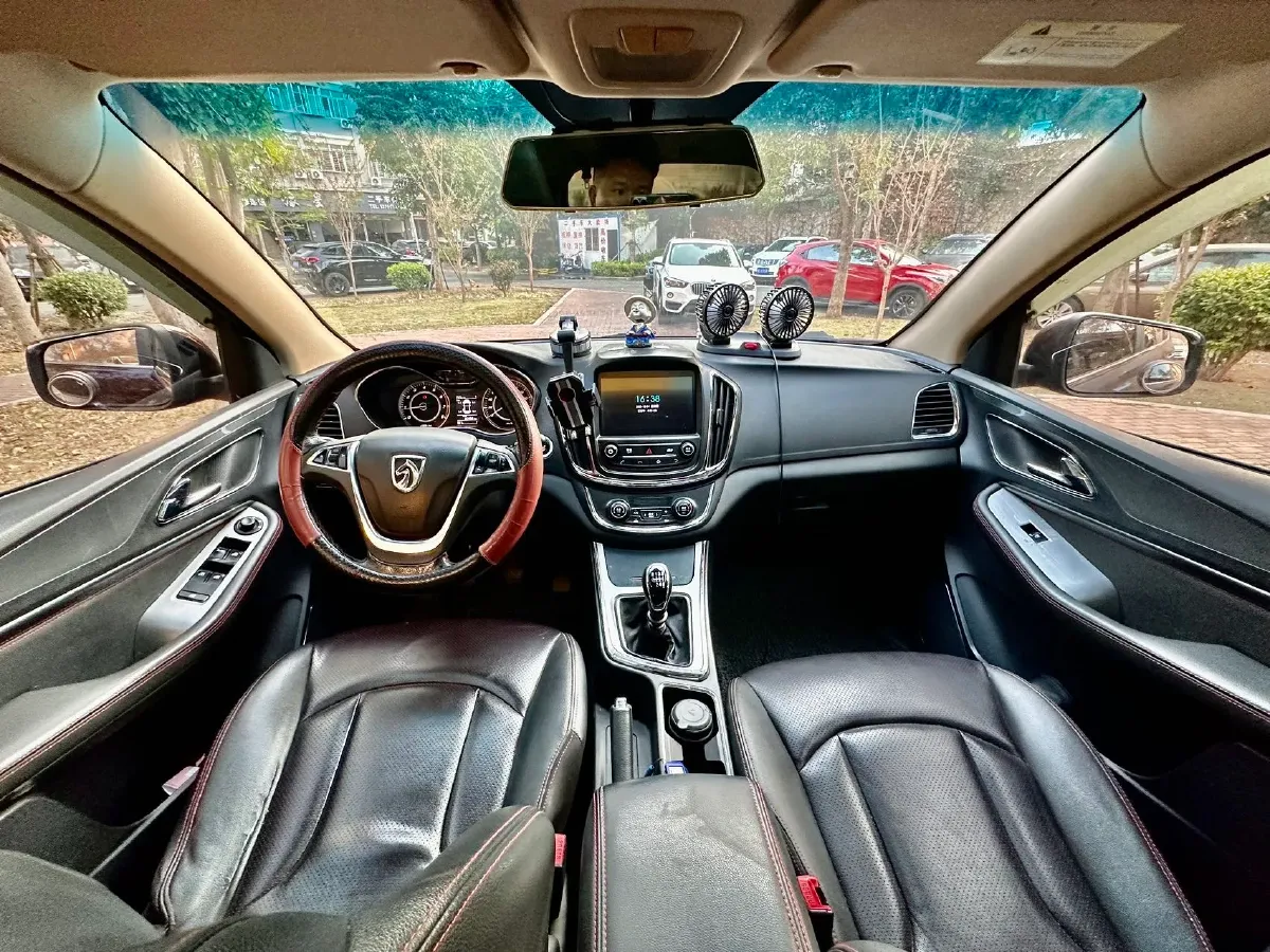 2016 BeiJing Auto Senova X55 1.5T 150HP L4 6MT,autocango,china used car exporter,china ev exporter,chinese used car exporter,chinese used ev exporter