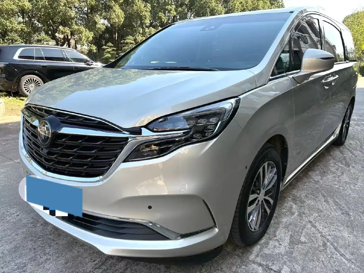 2022 Buick GL8 2.0T 237HP L4 9AT