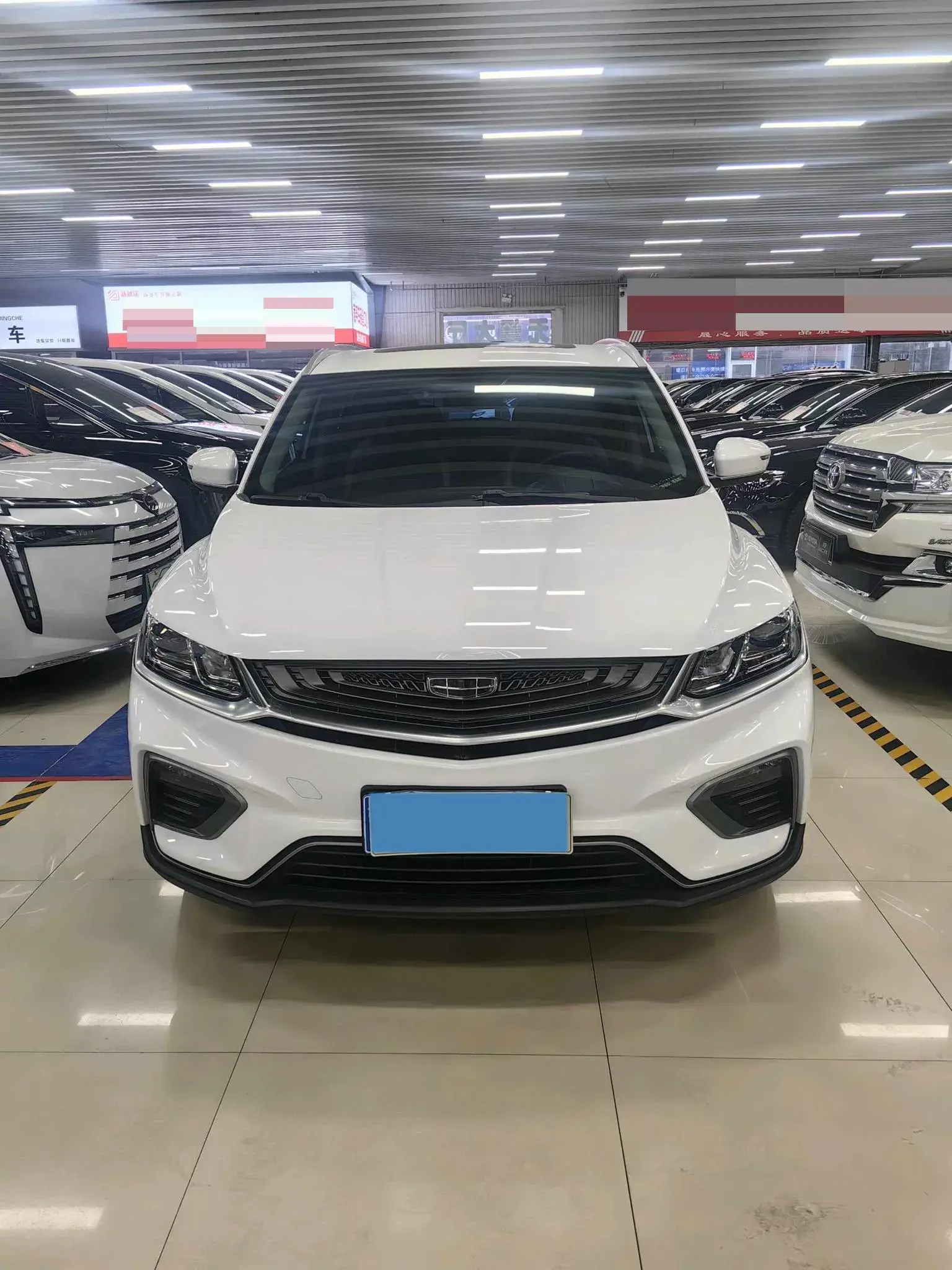 2020 GEELY COOLRAY thumbnail 2