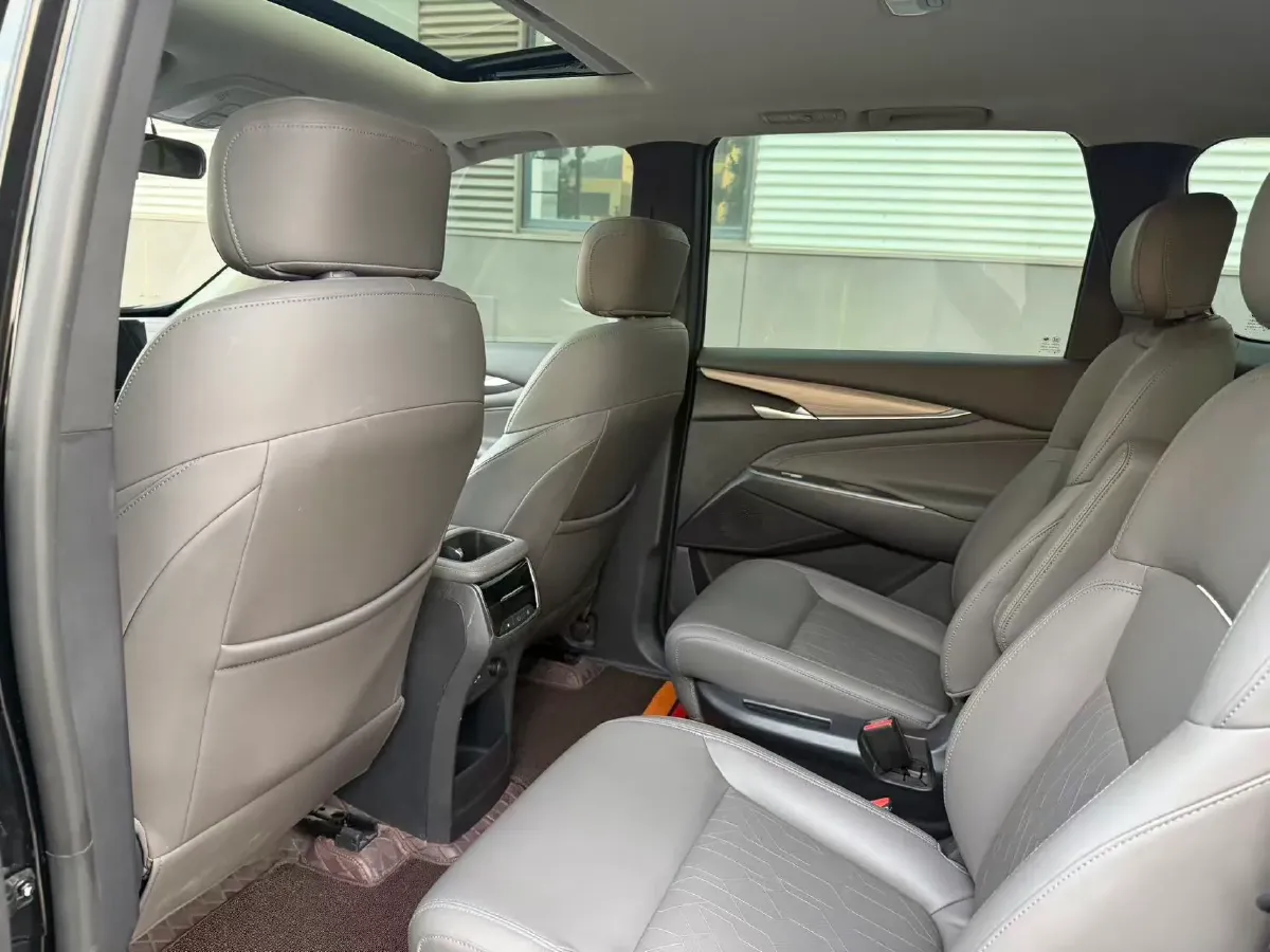 2025 MAXUS G50 PHEV 1.5L 98HP L4 1DHT PHEV,autocango,china used car exporter,china ev exporter,chinese used car exporter,chinese used ev exporter