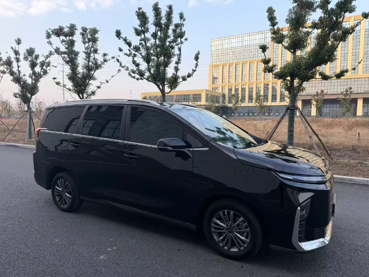 2025 MAXUS G50 PHEV 1.5L 98HP L4 1DHT PHEV,autocango,china used car exporter,china ev exporter,chinese used car exporter,chinese used ev exporter