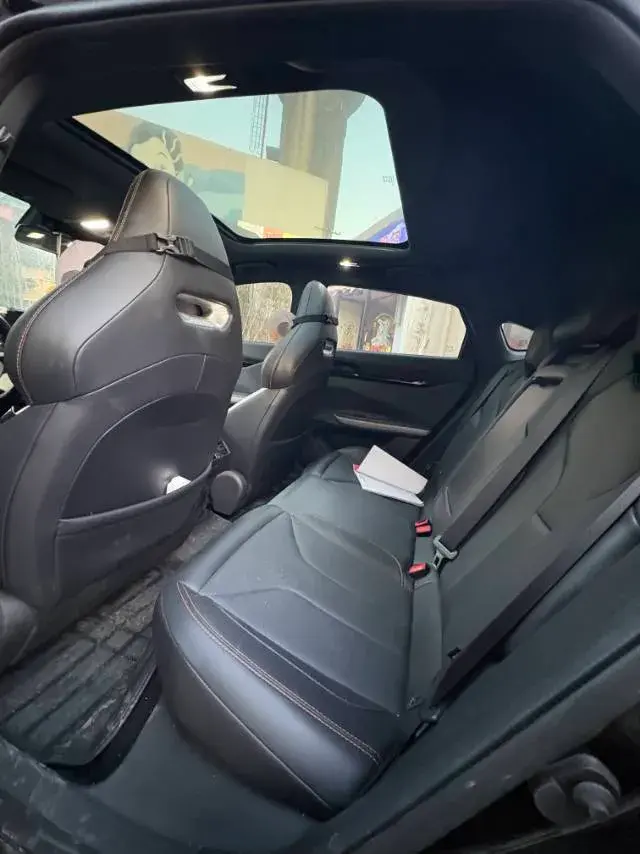 2023 CHANGAN UNI-V thumbnail 3