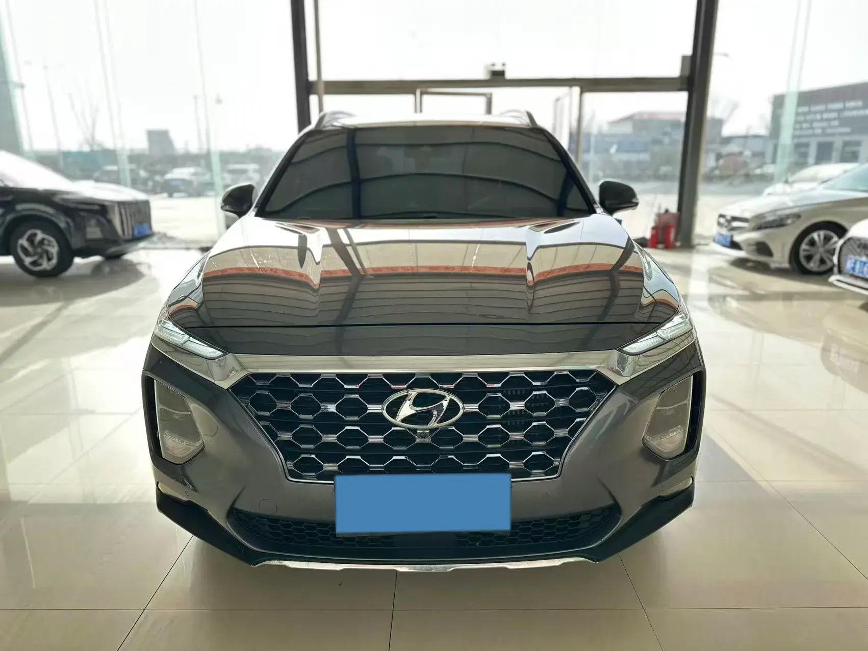 2019 HYUNDAI SANTAFE thumbnail 3
