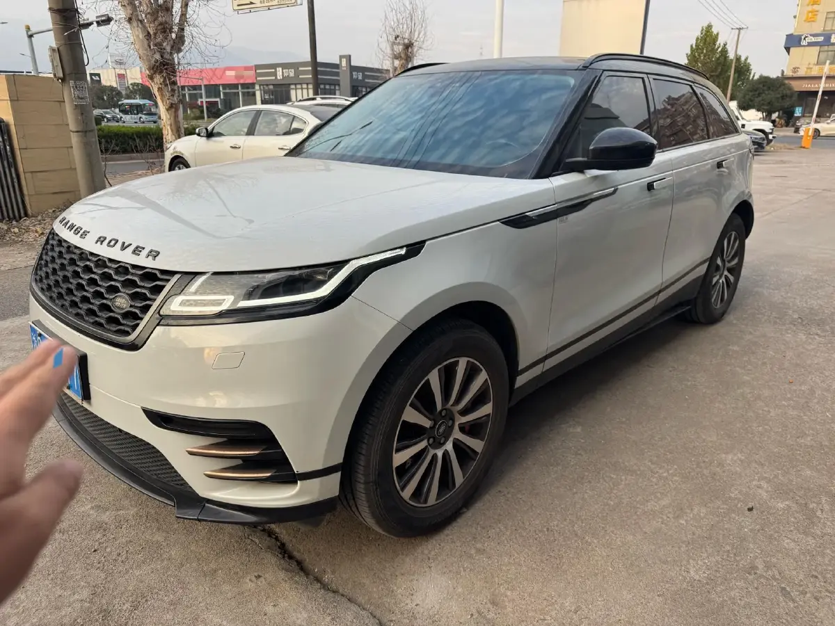 2018 Land Rover Range Rover Velar 2.0T 250HP L4 8AT