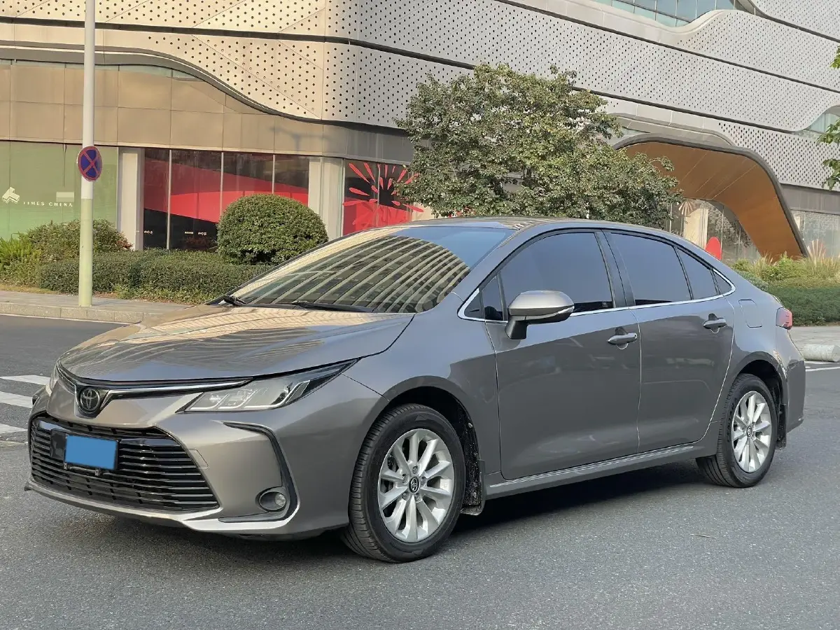 2019 Toyota Corolla 1.2T 116HP L4 CVT