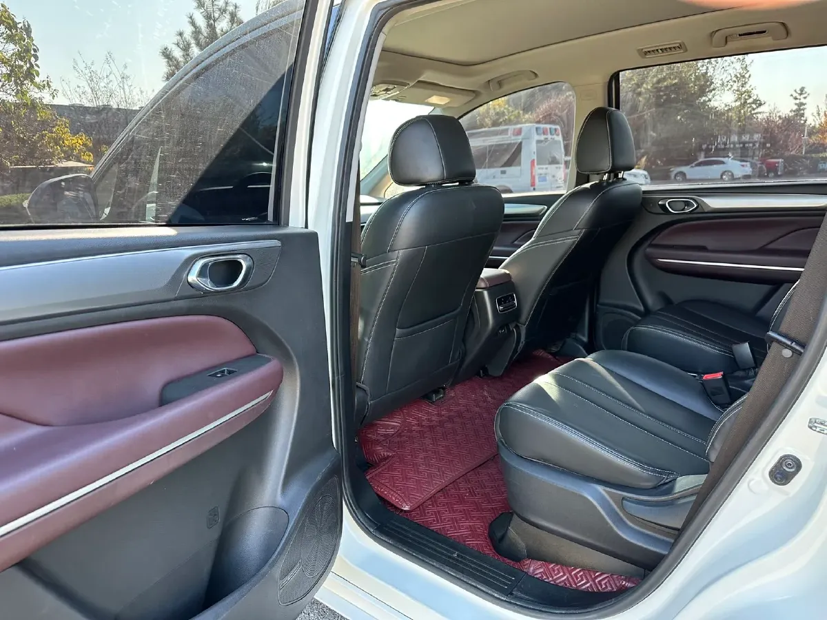 2021 GAC Trumpchi M6 1.5T 169HP L4 7DCT,autocango,china used car exporter,china ev exporter,chinese used car exporter,chinese used ev exporter