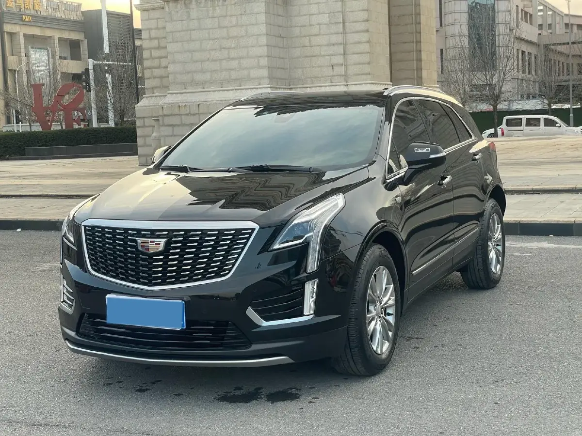2021 Cadillac XT5 2.0T 237HP L4 9AT