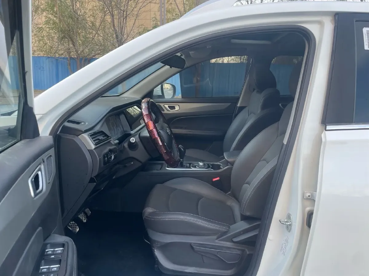 2024 KaiYi XuanJie 1.5L 116HP L4 5MT,autocango,china used car exporter,china ev exporter,chinese used car exporter,chinese used ev exporter