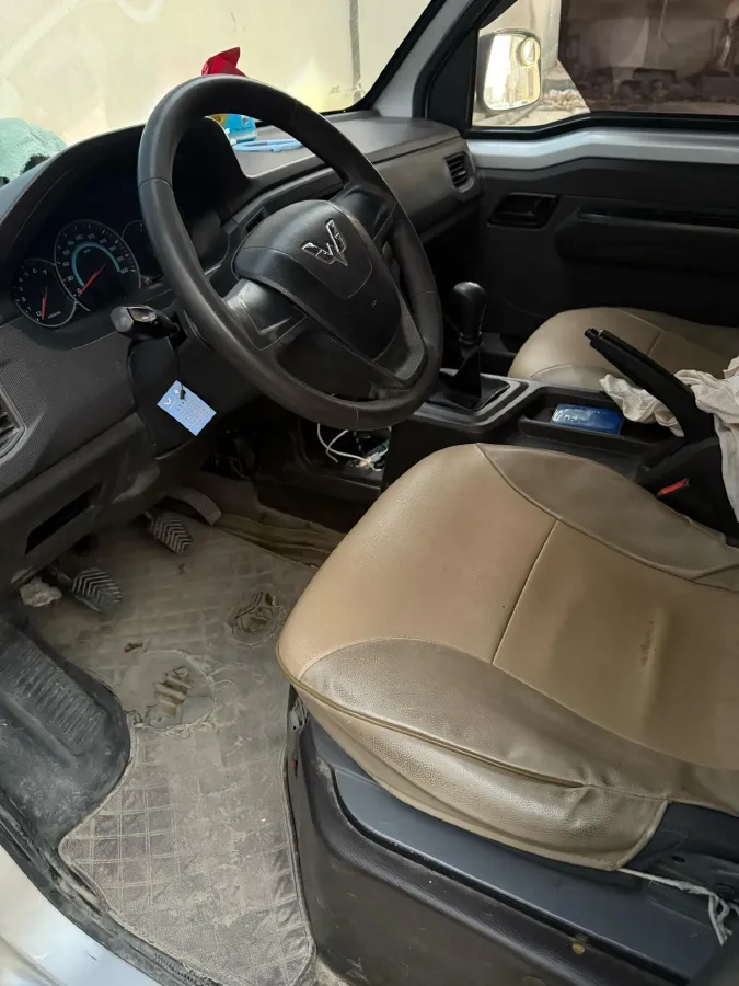 2020 WuLing RongGuang New Truck Special 1.8L 125HP L4 5MT,autocango,china used car exporter,china ev exporter,chinese used car exporter,chinese used ev exporter