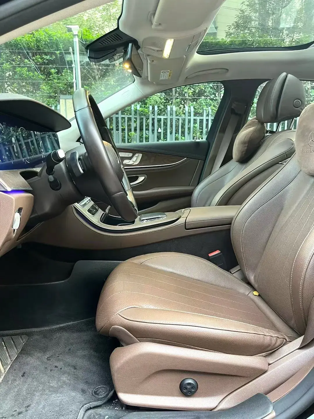 2023 MERCEDES-BENZ E thumbnail 3