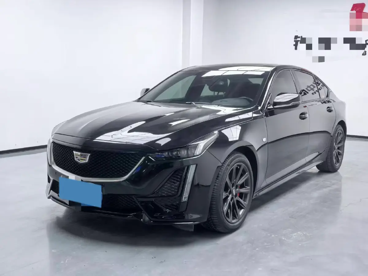 2023 Cadillac CT5 2.0T 237HP L4 10AT