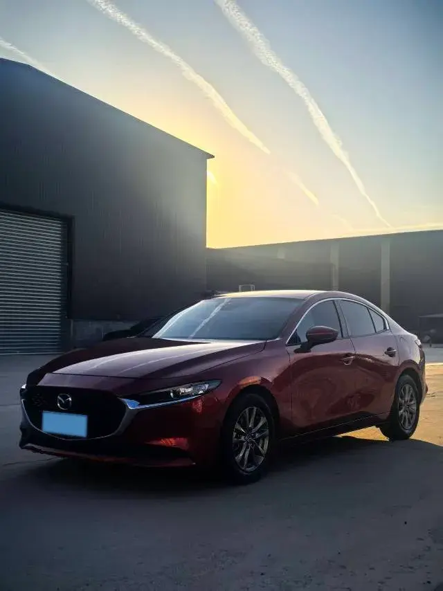 2020 Mazda 3 Axela 1.5L 117HP L4 6AT