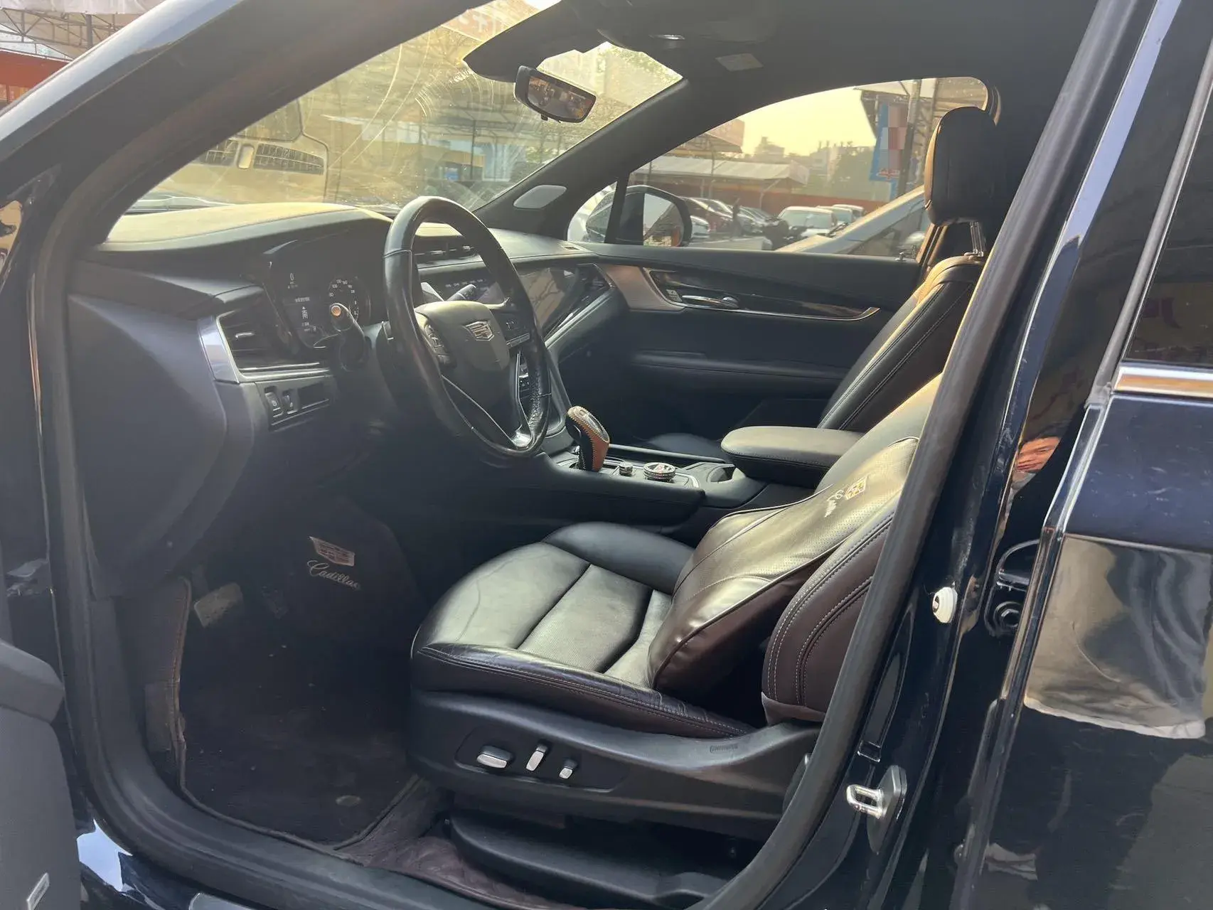 2022 CADILLAC XT6 thumbnail 2