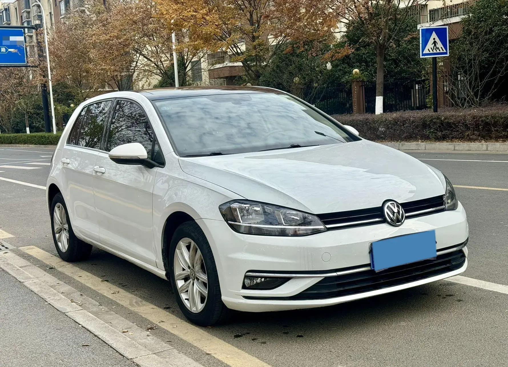 2019 BRILLIANCE AUTO thumbnail 3