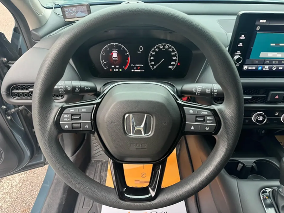 2023 Honda ZR-V 1.5T 182HP L4 CVT,autocango,china used car exporter,china ev exporter,chinese used car exporter,chinese used ev exporter