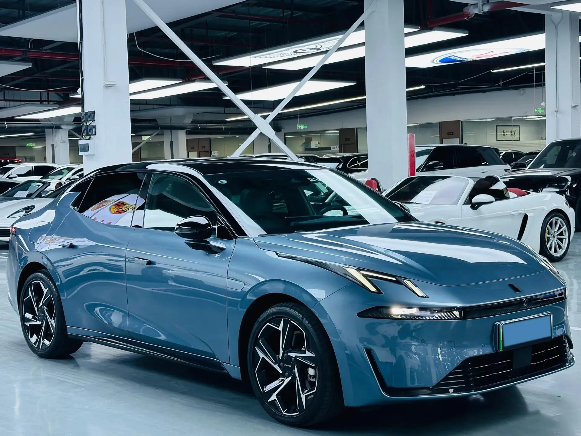 2024 LYNK&CO 07 thumbnail 3